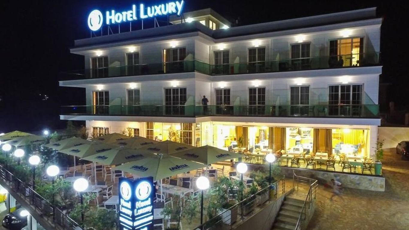 Hotel Luxury
