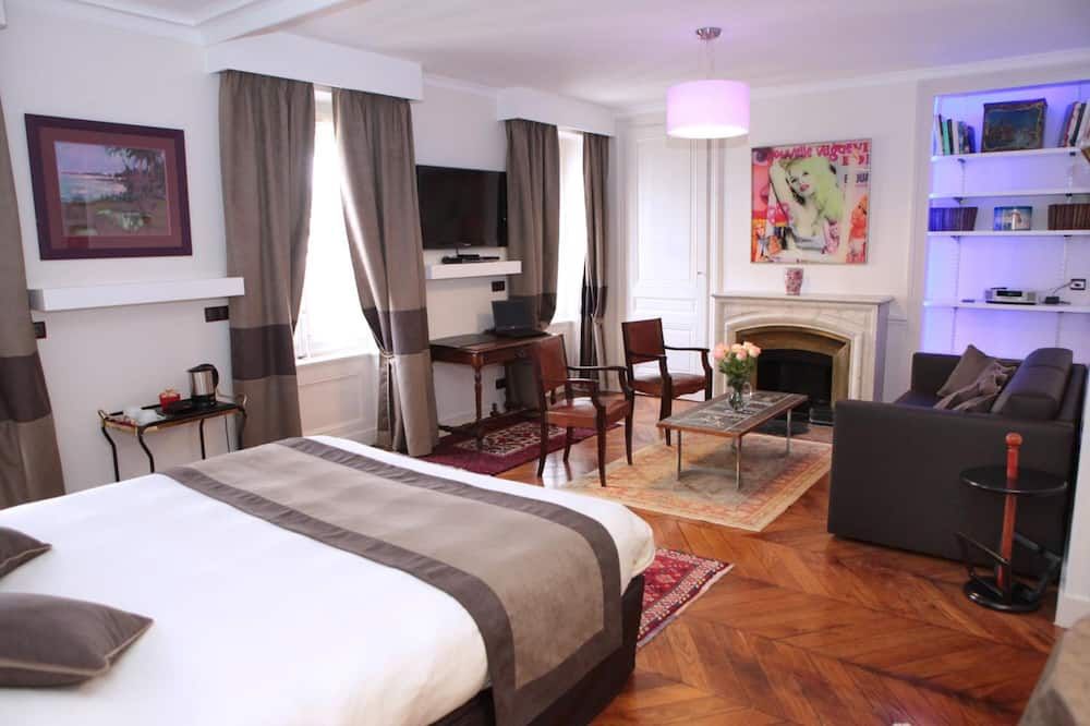 أوتيل ديه سيلستان