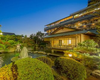 あわら温泉 グランディア芳泉 - あわら市