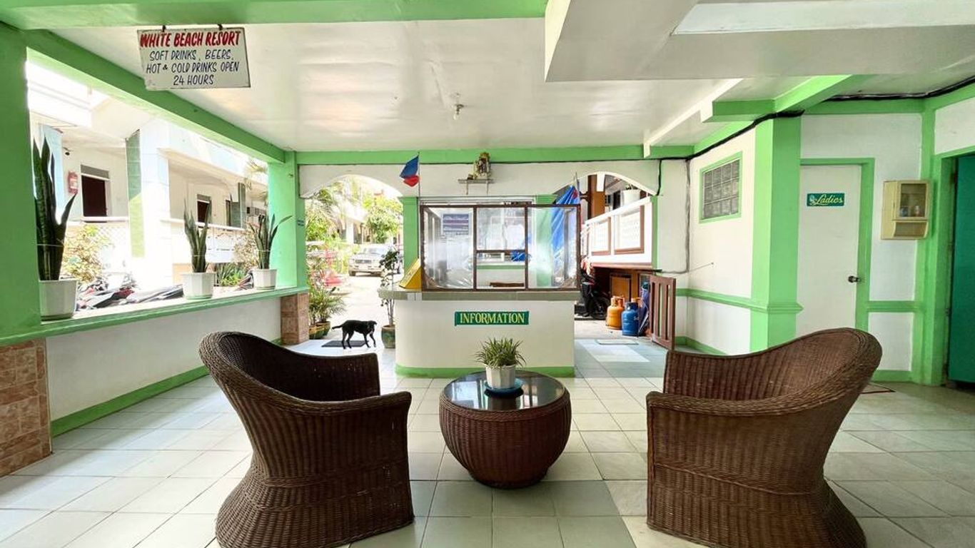 White Beach Resort Bar & Restaurant