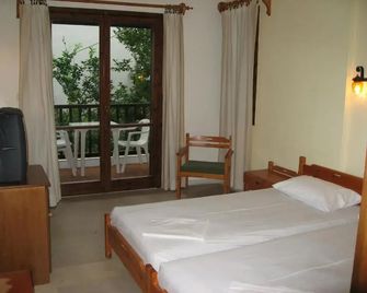 Hotel Maro - Agios Ioannis