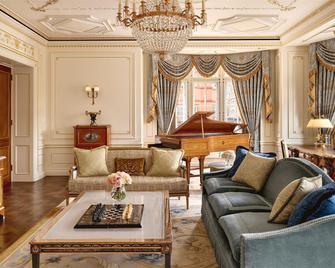 Claridge's - London - Lounge