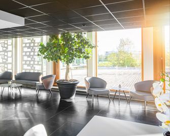 Holiday Inn Express Utrecht - Papendorp By IHG - Utrecht - Lounge