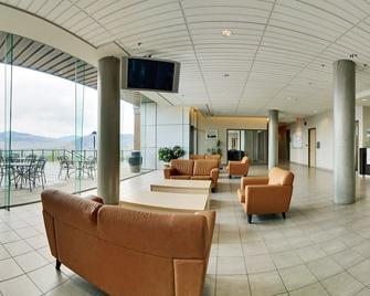 Residence & Conference Centre - Kamloops - Kamloops - Resepsjon