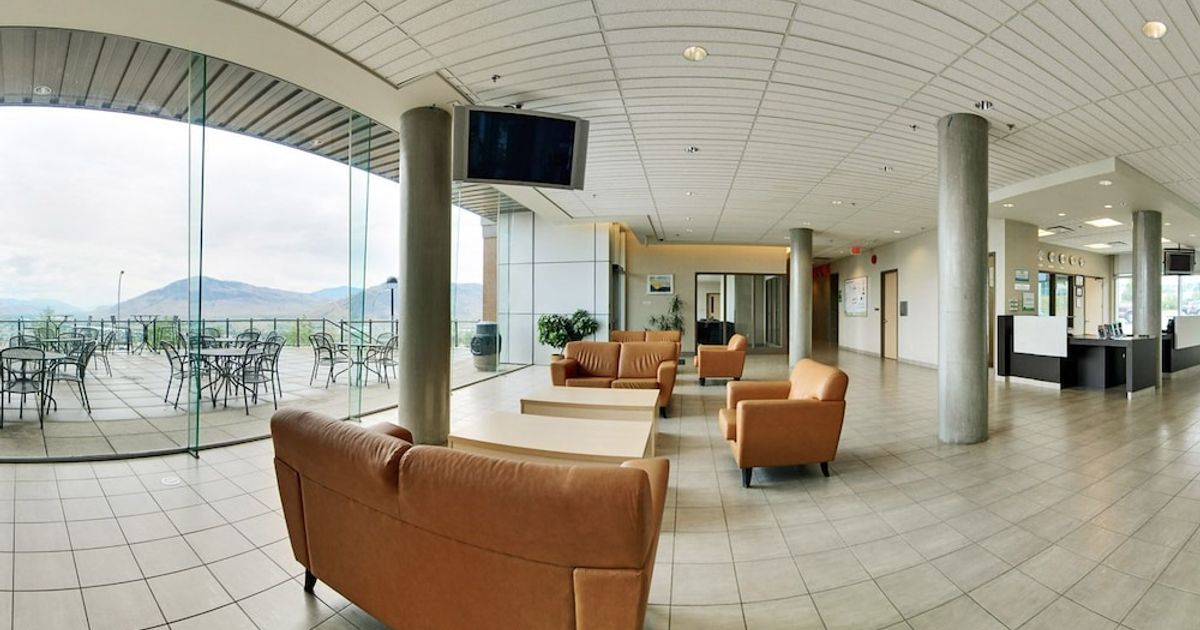 Residence & Conference Centre Kamloops 153. Kamloops Hotel Deals & Reviews KAYAK