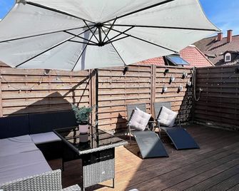 Altbauwohnung mit Dachterrasse in der Innenstadt Speyer - Speyer - Balkon