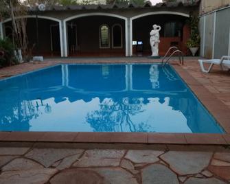 Small farm of peace - Ribeirão Preto - Pool