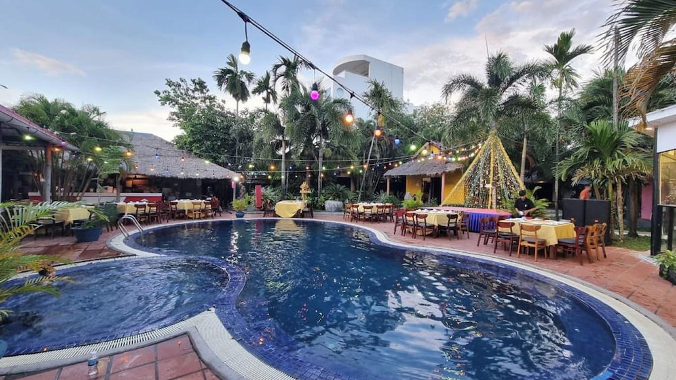 Mittali Hotel