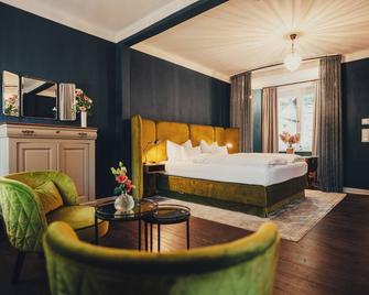 Hotel Villa Sorgenfrei & Restaurant Atelier Sanssouci - Радебойль