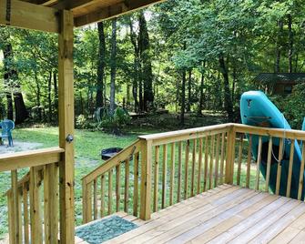 Cabin On Sante Fe Inlet In Three River Estates (Walking Distance To Park) - Fort White - Patio