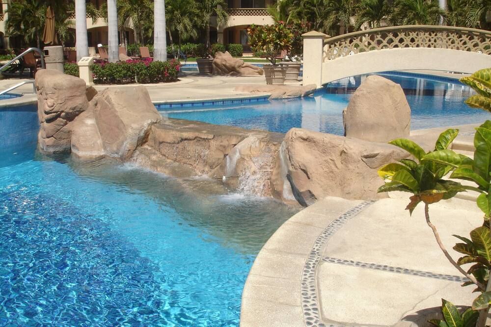 Las Mananitas - Beachfront Groundfloor 1br Condo, Semi-Private Pool - סן חוסה דל קאבו - בריכה