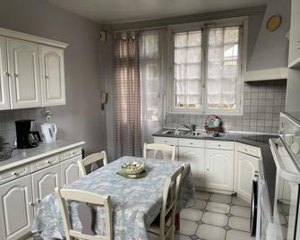La Collinière - Sainte-Gemme-Moronval - Cocina