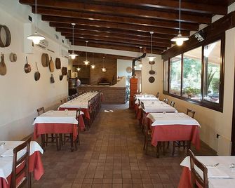 알레론콜레 - 부세토 - 레스토랑