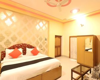 Hotel Gupta Inn - Varanasi - Soveværelse