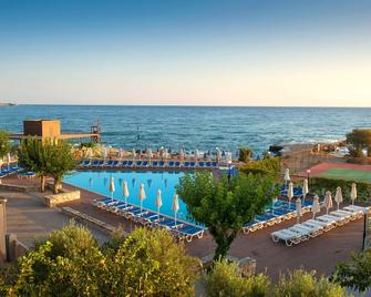 Silva Beach Hotel - Hersonissos - Pool