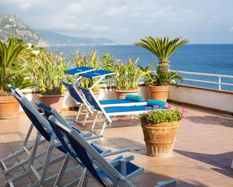 Hotel Il Cefalo - Castellabate - Balcony