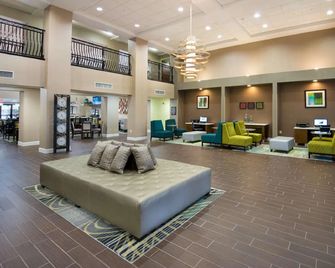 Hampton Inn & Suites Fort Myers Beach/Sanibel Gateway - Fort Myers Beach - Lobby