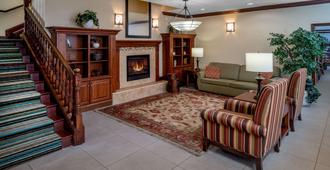 Country Inn & Suites by Radisson, Charleston S, WV - Charleston - Lobby