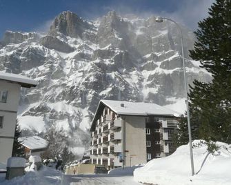 Ski and Spa in sunny Valais - Leukerbad - Building