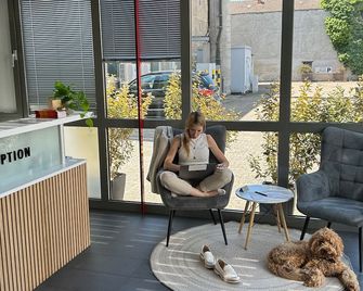 Hotel Villa-Bassermann, stilvoll, 2 Min zum Schloss, schnelles WLAN & Parkplatz - Schwetzingen