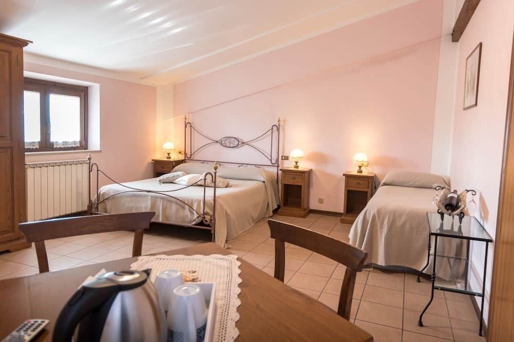 La Piaggia - אסיסי - חדר שינה