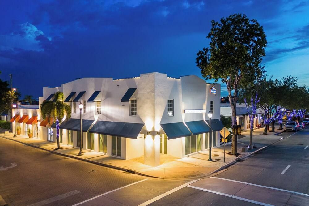 The Sunset Inn-South Miami - South Miami - Building