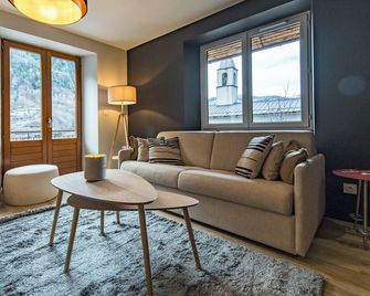 3 Vallées skiing & cycling full comfort stay - Orelle - Sala de estar