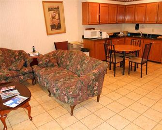 Budgetel Inn- Decatur - Atlanta - Vardagsrum