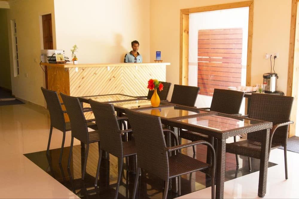 Hotel Alaka At Maafushi