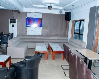 Merveille Hotel Douala - Douala - Lounge