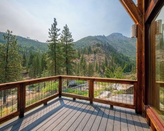 Sleeping Lady Mountain Resort & Spa - Leavenworth - Balkon