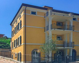 Hotiday Apartment Collection - Lerici Terrediliguria - Lerici - Gebäude