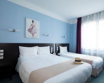 Hotel de France - Saint-Geniez-d'Olt-et-d'Aubrac - Habitación