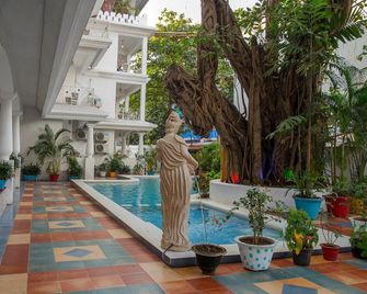 Royal Emirates Resort & Spa - Calangute - Havuz