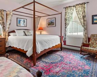 The Upper Suites at Chipman Inn- 5 min to Middlebury College's Rikert Outdoor Center - Ripton - Habitación