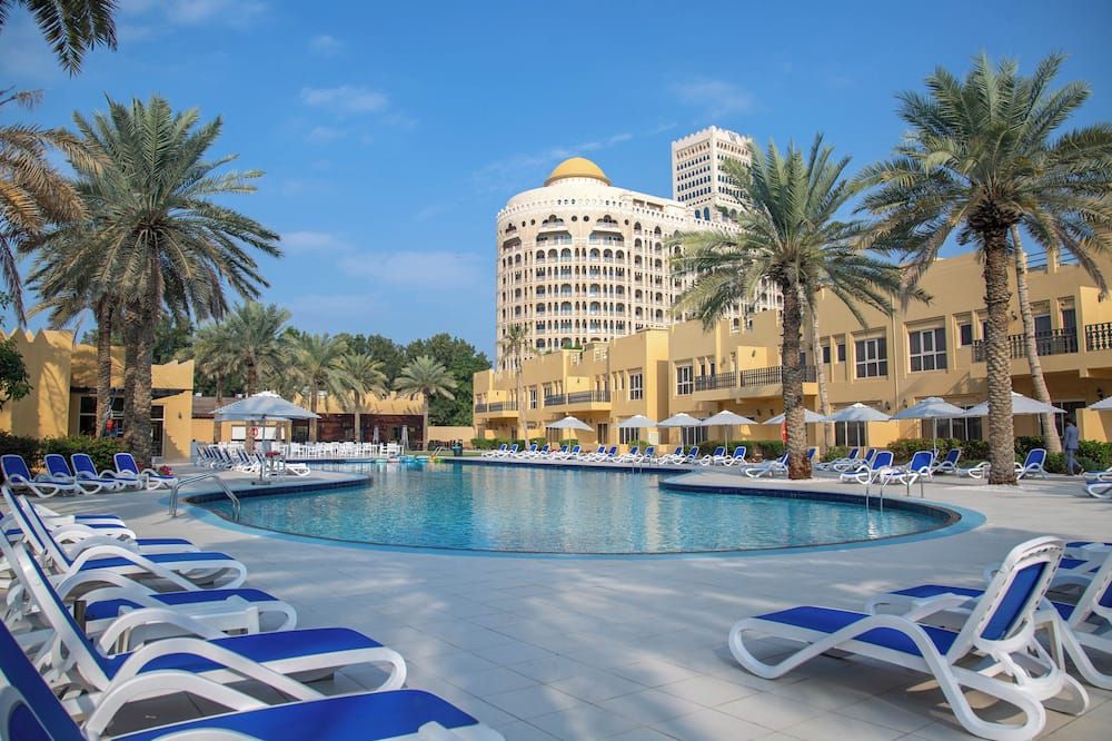 Al Hamra Village Hotel