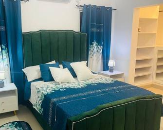 Alojamiento Los Vidos II - Concepción de La Vega - Habitación