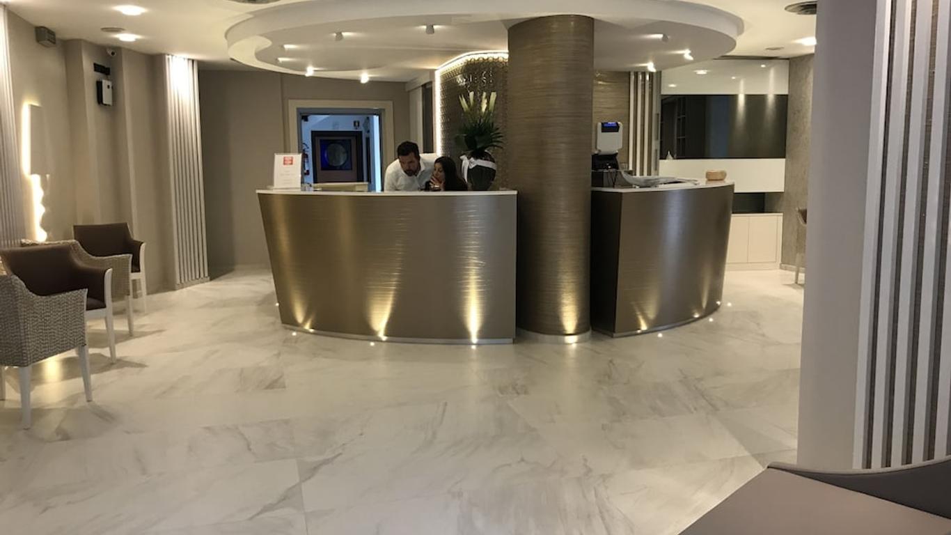 اوتل فيلا باولا