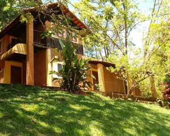 An excellent place for rest and relaxation surrounded by nature. - Bragança Paulista - Gebäude