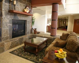 Garden Place Suites - Sierra Vista - Vardagsrum