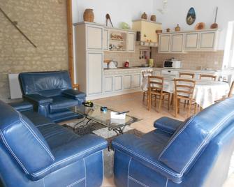 Charming 3 Star Country House - Thouars - Salon