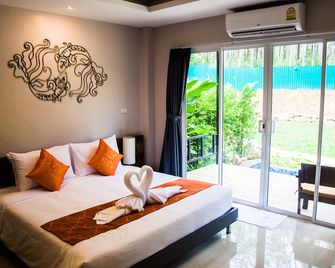 Chomphu Resort - Khao Lak - Habitación