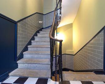 Maison Fredon Bordeaux Centre - Bordeaux - Stairs