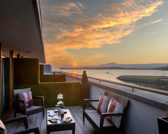 The Maritime - Bantry - Balcón