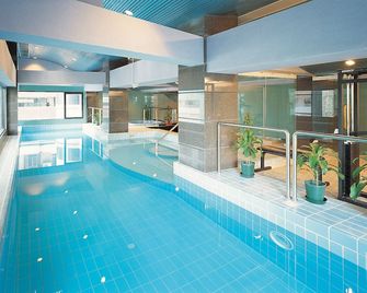 Metropark Hotel Macau - Macau - Pool