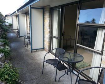 Motel Sierra - Whangarei - Balkon