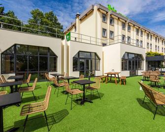ibis Styles Bobigny Centre Préfecture - Bobigny - Terasa