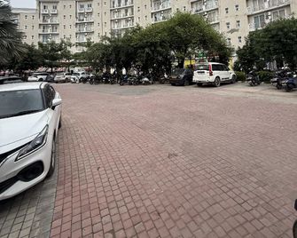 Omaxe Hotel Krishna Orchid-Near Prem Mandir - Vrindavan - Gebäude