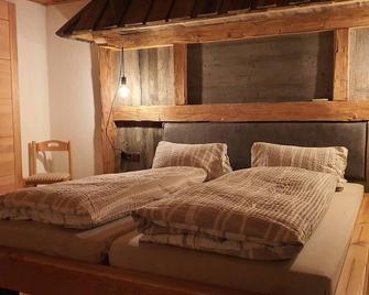 Cozy Angererhof: Near Drei Zinnen - Dolomites Apartment (4p) - Alpine - Kartitsch - Slaapkamer