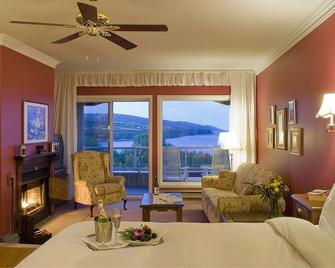 Auberge Des Falaises - La Malbaie - Phòng khách